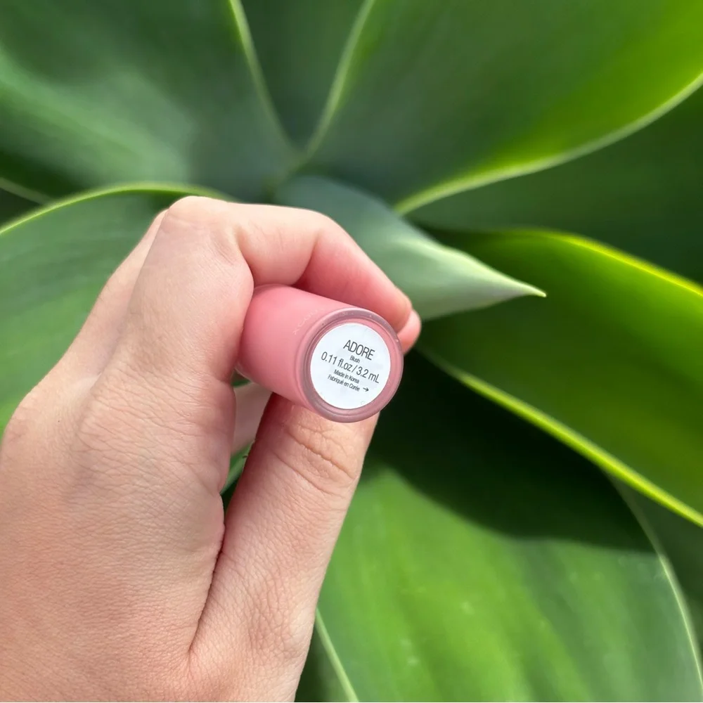 Rare Beauty Mini Blush • Adore